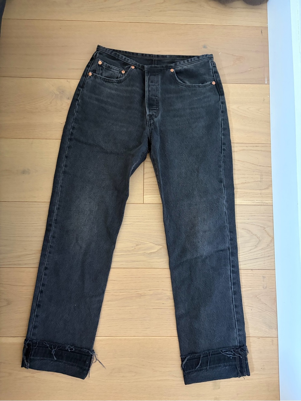 Levi's Black Straight-Leg Women’s Jeans